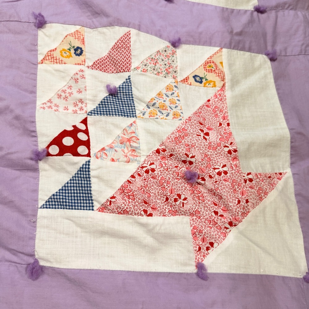 Vintage Handmade Basket Quilt Flour Feed Sack Backing Purple Scrap Quilt 82 x 72 - Picture 2 of 9